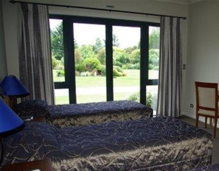 Tui Lodge Turangi Rum bild